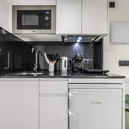 Atyco Madrid Apartment Exterior photo