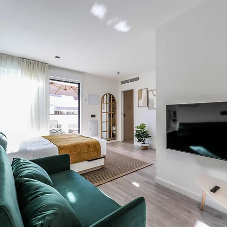 Atyco Madrid Apartment Exterior photo
