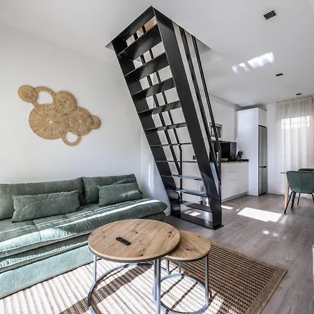 Atyco Madrid Apartment Exterior photo